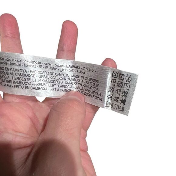 3 for $30! Zara corduroy button shirt. Size xs - Picture 5 of 11